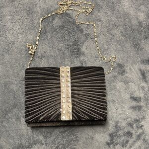 Classic Evening Purse Wedding Prom Purse Rhinestone Accent with Chain